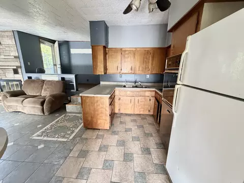 1708 Moonglow Rd, Centralia, IL 62801 photo 3