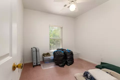 Bedroom - 36 Edgewood Ln N, Centralia, IL 62801 photo 4 of 5