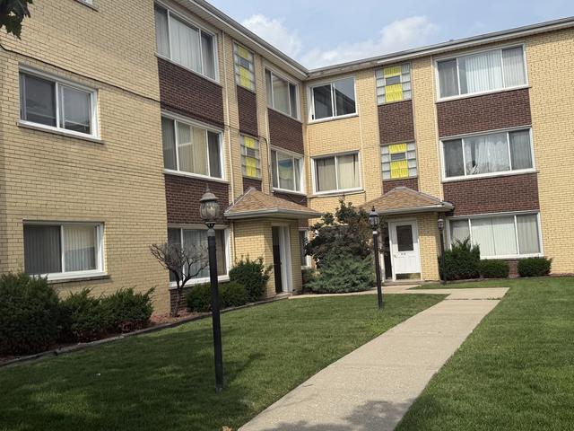 6313 S Oak Park Ave #1C, Chicago, IL 60638