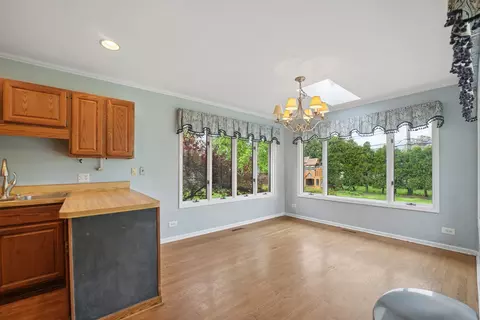 459 E Ridge Ave, Elmhurst, IL 60126 photo 10
