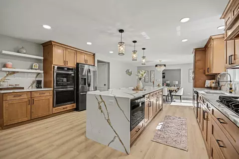 1504 Pfingsten Rd, Glenview, IL 60025 photo 7
