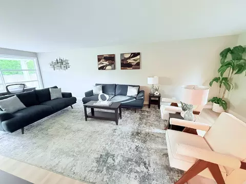 1504 Pfingsten Rd, Glenview, IL 60025 photo 12