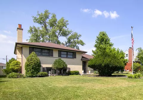 6836 W Park Lane Dr, Palos Heights, IL 60463