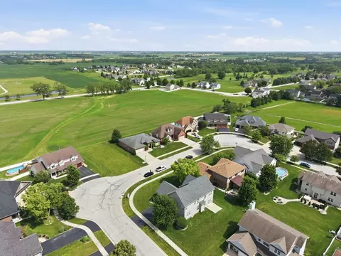 View/Area - 1153 Ash St, Beecher, IL 60401 photo 4 of 8