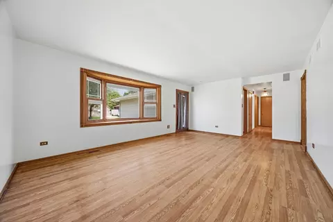 Living - 2417 Joe Adler Dr, Plainfield, IL 60586 photo 5 of 5