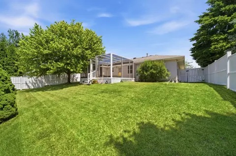 Exterior - 2417 Joe Adler Dr, Plainfield, IL 60586 photo 4 of 4