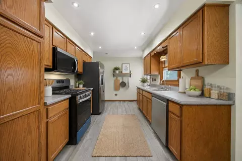 Kitchen - 2417 Joe Adler Dr, Plainfield, IL 60586 photo 1 of 4