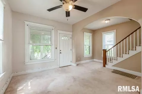 Entry Way - 2308 18th Ave, Moline, IL 61265 photo 1 of 2