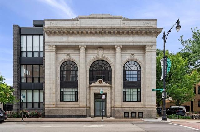 1425 W Fullerton Ave #2N, Chicago, IL 60614