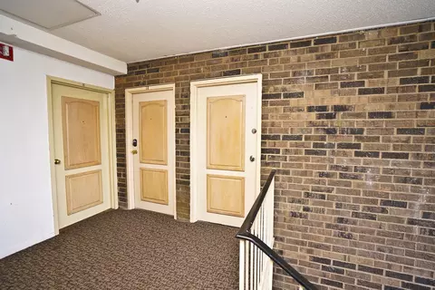 Undisclosed, Addison, IL 60101 photo 27