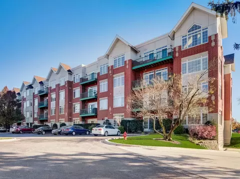 620 Mchenry Rd #104, Wheeling, IL 60090 photo 2
