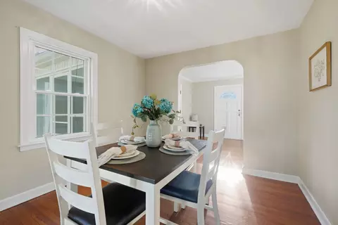 1125 24th St, Moline, IL 61265 photo 8