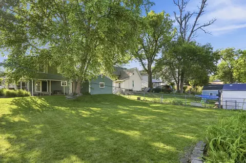 1125 24th St, Moline, IL 61265 photo 23