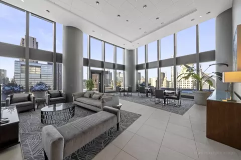 Living - 60 E Monroe St #1604, Chicago, IL 60603 photo 6 of 7
