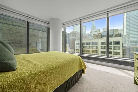Bedroom - 60 E Monroe St #1604, Chicago, IL 60603 photo 4 of 6
