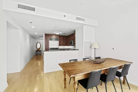 Dining - 60 E Monroe St #1604, Chicago, IL 60603 photo 3 of 3