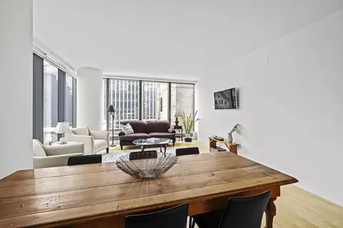 Dining - 60 E Monroe St #1604, Chicago, IL 60603 photo 2 of 3