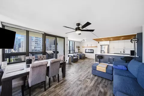 Other - 222 E Pearson St #2002, Chicago, IL 60611 photo 2 of 6
