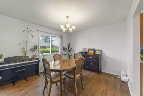 Dining - 1613 Groton Ct, Wheaton, IL 60189 photo 2 of 2