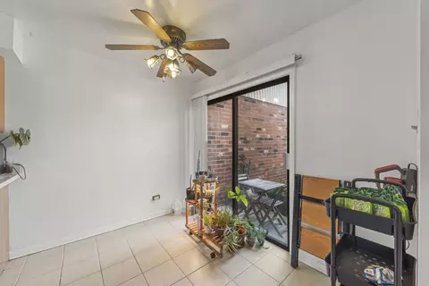 Dining - 1613 Groton Ct, Wheaton, IL 60189 photo 1 of 2