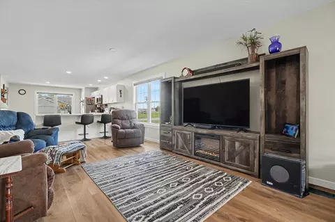 Living - 311 E Meuser Dr, Paxton, IL 60957 photo 1 of 1
