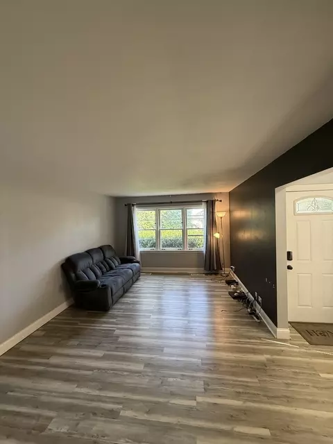 Living - 47 W Algonquin Rd, Des Plaines, IL 60016 photo 1 of 2