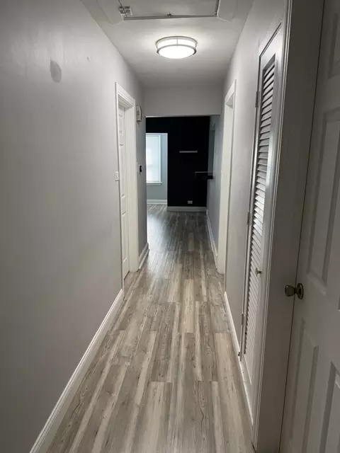 Entry Way - 47 W Algonquin Rd, Des Plaines, IL 60016 photo 4 of 5