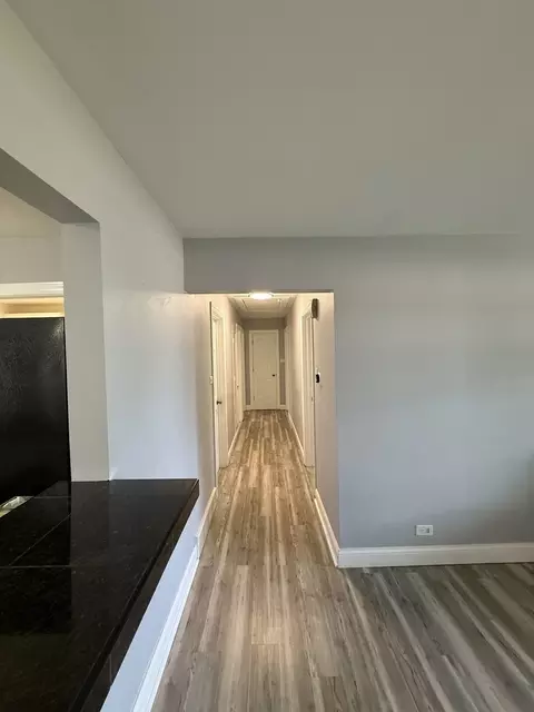 Entry Way - 47 W Algonquin Rd, Des Plaines, IL 60016 photo 5 of 5