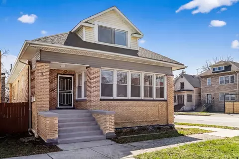 1 E 114th St, Chicago, IL 60628 photo 1