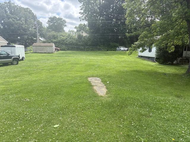 1333 Bridge Ave, Davenport, IA 52803