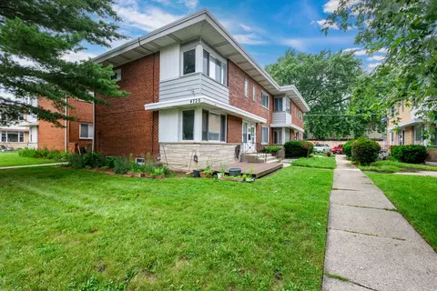 4720 Main St #A, Skokie, IL 60076