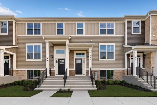 166 Berkshire Dr, Crystal Lake, IL 60014
