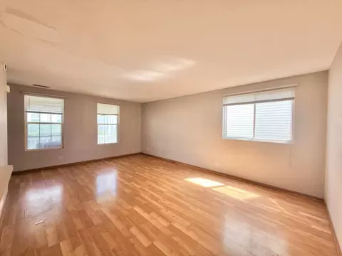 Living - 902 Symphony Dr, Aurora, IL 60504 photo 1 of 1