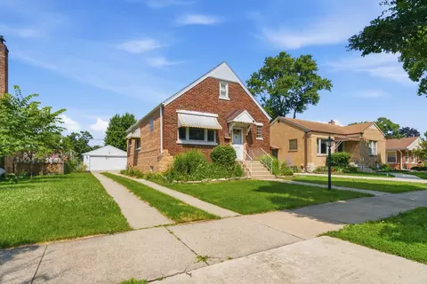 2416 S 2nd Ave, North Riverside, IL 60546 photo 1