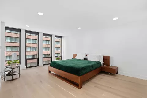 200 E Delaware Pl #11A, Chicago, IL 60611 photo 12