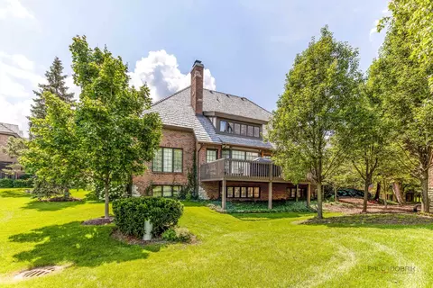 Exterior - 406 Kenmare Dr, Burr Ridge, IL 60527 photo 4 of 5
