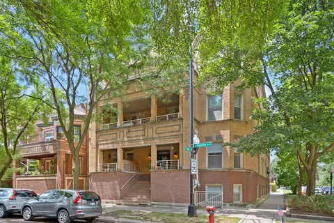 924 N Oakley Blvd #GN, Chicago, IL 60622