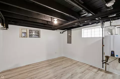 Other - 1826 Laurel Ave, Evanston, IL 60201 photo 2 of 8