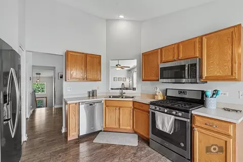 Kitchen - 24928 Gates Ln, Plainfield, IL 60585 photo 1 of 3