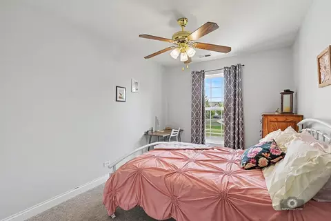Bedroom - 24928 Gates Ln, Plainfield, IL 60585 photo 2 of 4