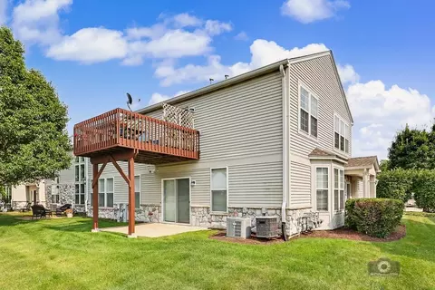 Exterior - 24928 Gates Ln, Plainfield, IL 60585 photo 6 of 7
