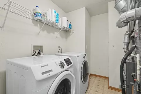 Other - 24928 Gates Ln, Plainfield, IL 60585 photo 2 of 3