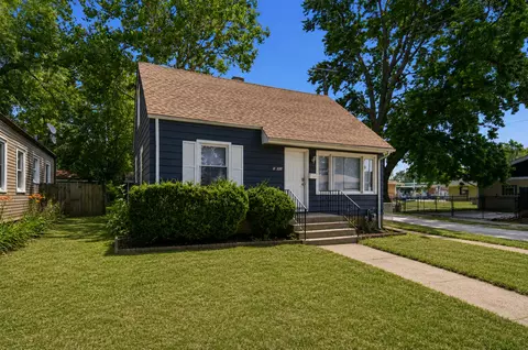 Exterior - 14935 Evers St, Dolton, IL 60419 photo 3 of 7