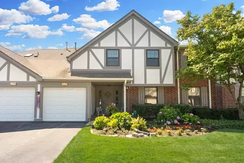 584 Elizabeth Dr #B, Wood Dale, IL 60191