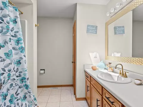3476 Valley Woods Dr, Cherry Valley, IL 61016 photo 25