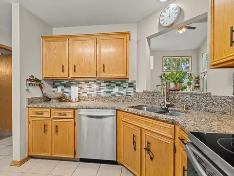 3476 Valley Woods Dr, Cherry Valley, IL 61016 photo 15