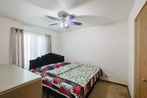 Bedroom - 39764 Waterloo Dr, Beach Park, IL 60083 photo 1 of 6