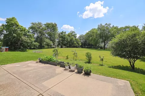 Exterior - 39764 Waterloo Dr, Beach Park, IL 60083 photo 9 of 9