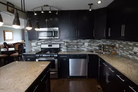 3223 W 84th Pl, Chicago, IL 60652 photo 6