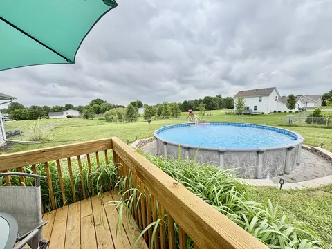 205 Sundance Trl, Capron, IL 61012 photo 28